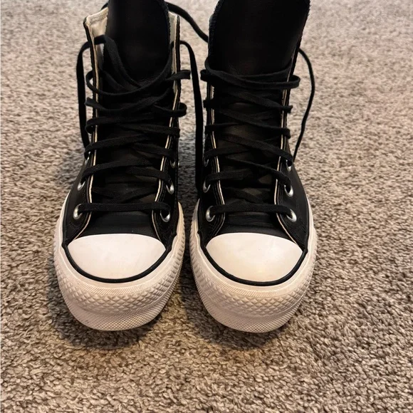 Converse Leather platform Hi tops - Picture 2 of 8